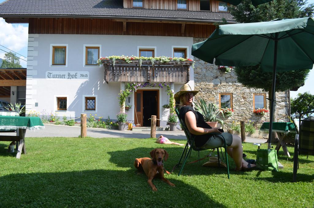 Turnerhof Hotel Милщат Екстериор снимка
